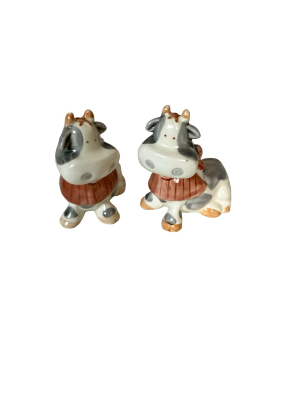 Vintage N.C. Cameron & Sons Ceramic Cow Salt & Pepper Shaker Set Korea